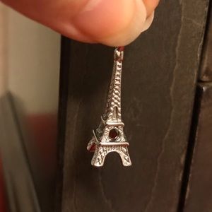 FREE Eiffel Tower charm